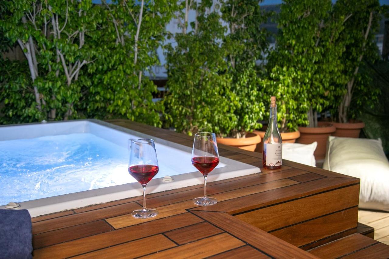 Beautiful Penthouse In Athens With Outside Jacuzzi Apartamento Exterior foto